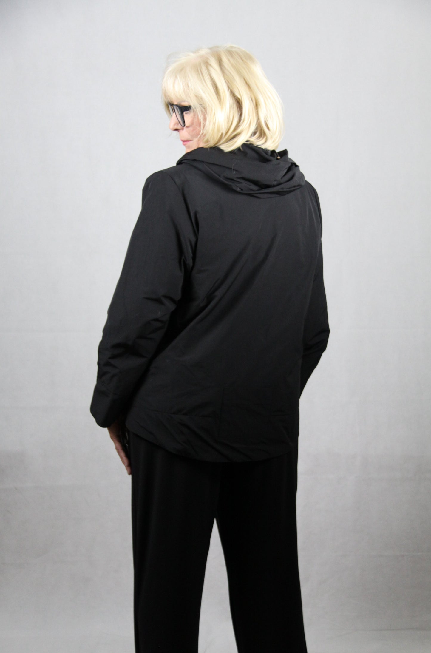 Hopsack Boutique Jacke in Schwarz mit Kapuzenkragen
