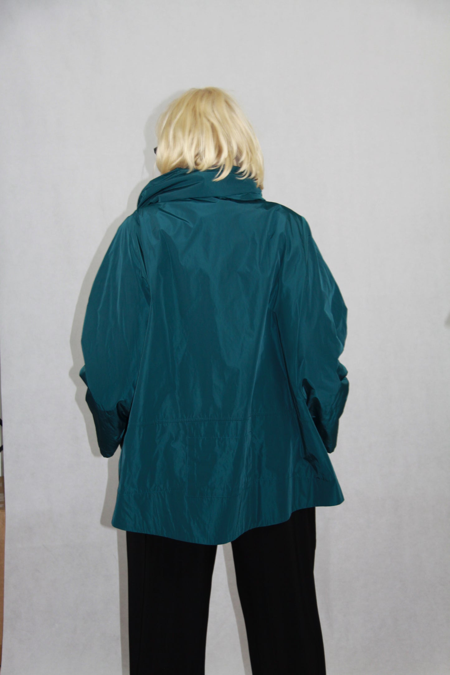 Hopsack Jacke in Tannengrün mit Rückentasche