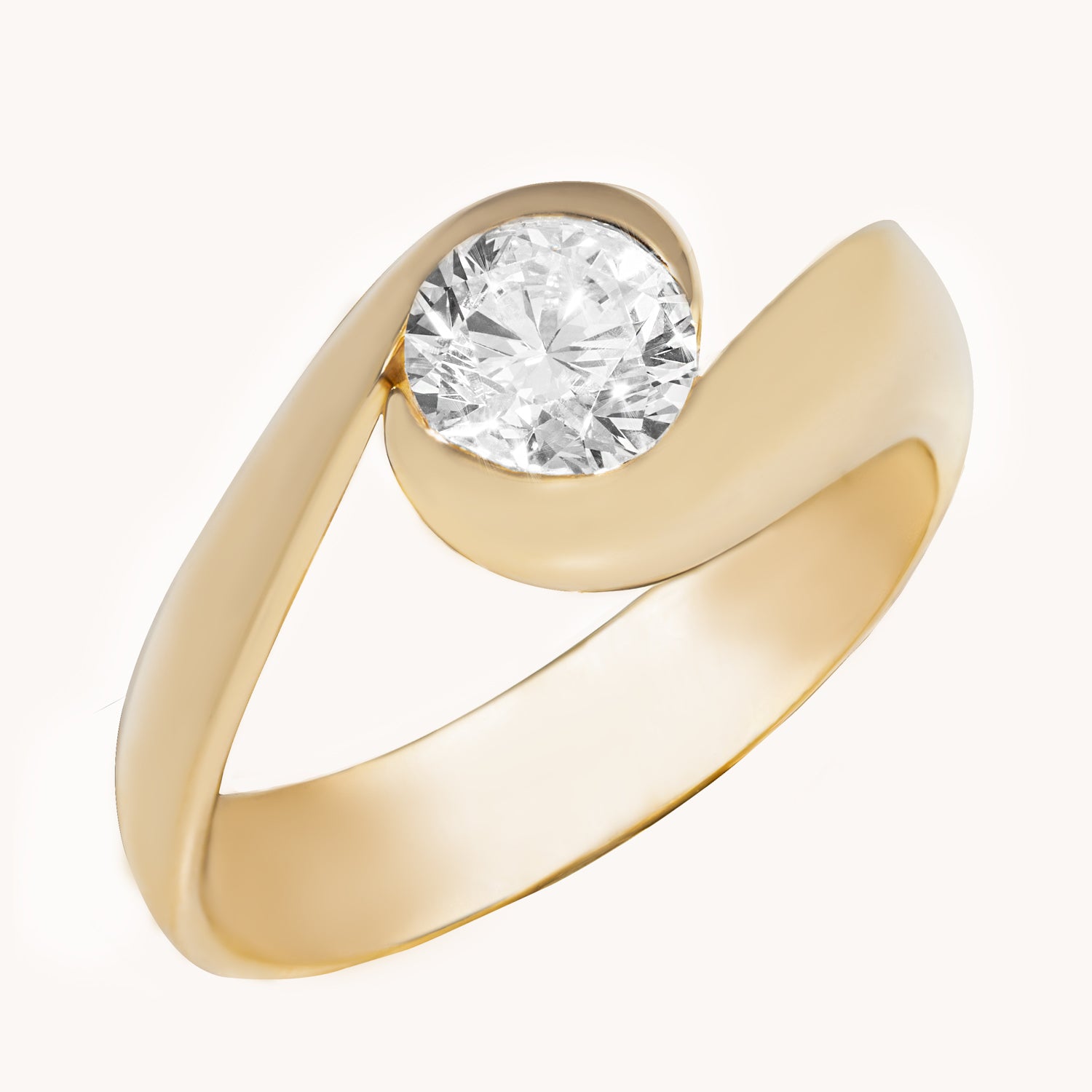 Der Lab Grown Diamanten Ring ist in geschwungener Eleganz gearbeitet. Mit Brillantschliff von 57-58 strahlende Facetten.  